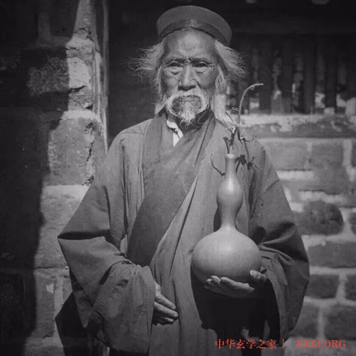 实拍,百年前中国道士的真实形象,真正的仙风道骨! 实拍,百年前中国道士的真实形象,真正的仙风道骨!