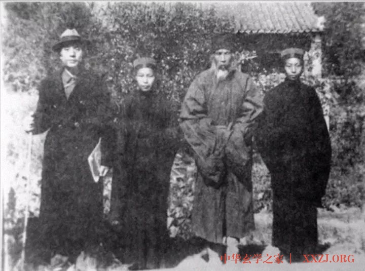 实拍,百年前中国道士的真实形象,真正的仙风道骨! 实拍,百年前中国道士的真实形象,真正的仙风道骨!