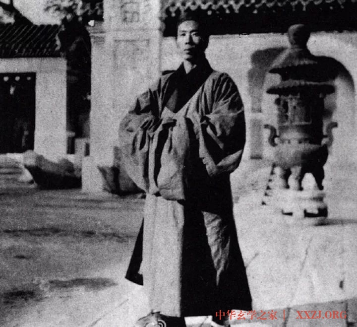 实拍,百年前中国道士的真实形象,真正的仙风道骨! 实拍,百年前中国道士的真实形象,真正的仙风道骨!