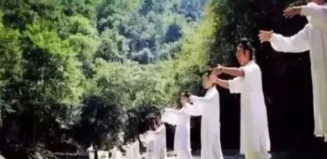 超级简单的补气术站桩 超级简单的补气术站桩